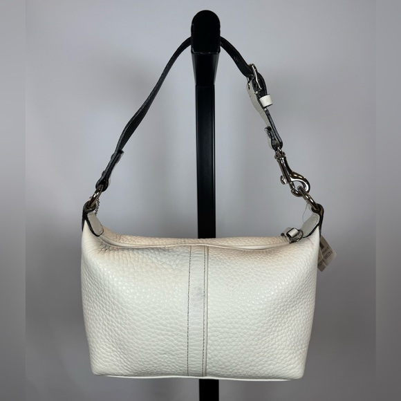 Coach White Pebbled Leather Baguette Bag – NWT flaws - Picture 2 of 16